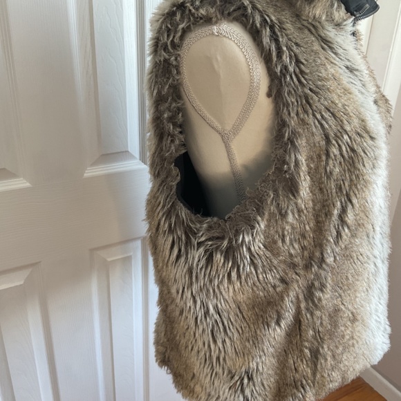 Women’s Weatherproof Brand Reversible Outerwear Vest SZ L - Picture 14 of 15